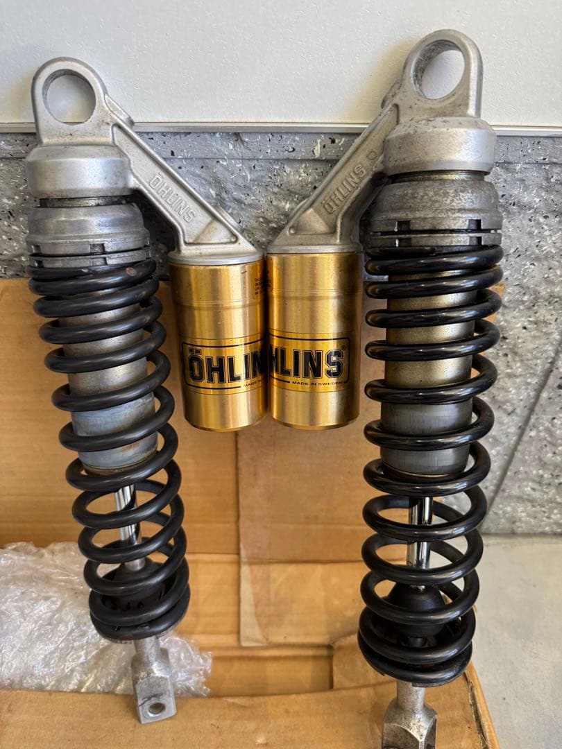 CB750F オーリンズサスペンション