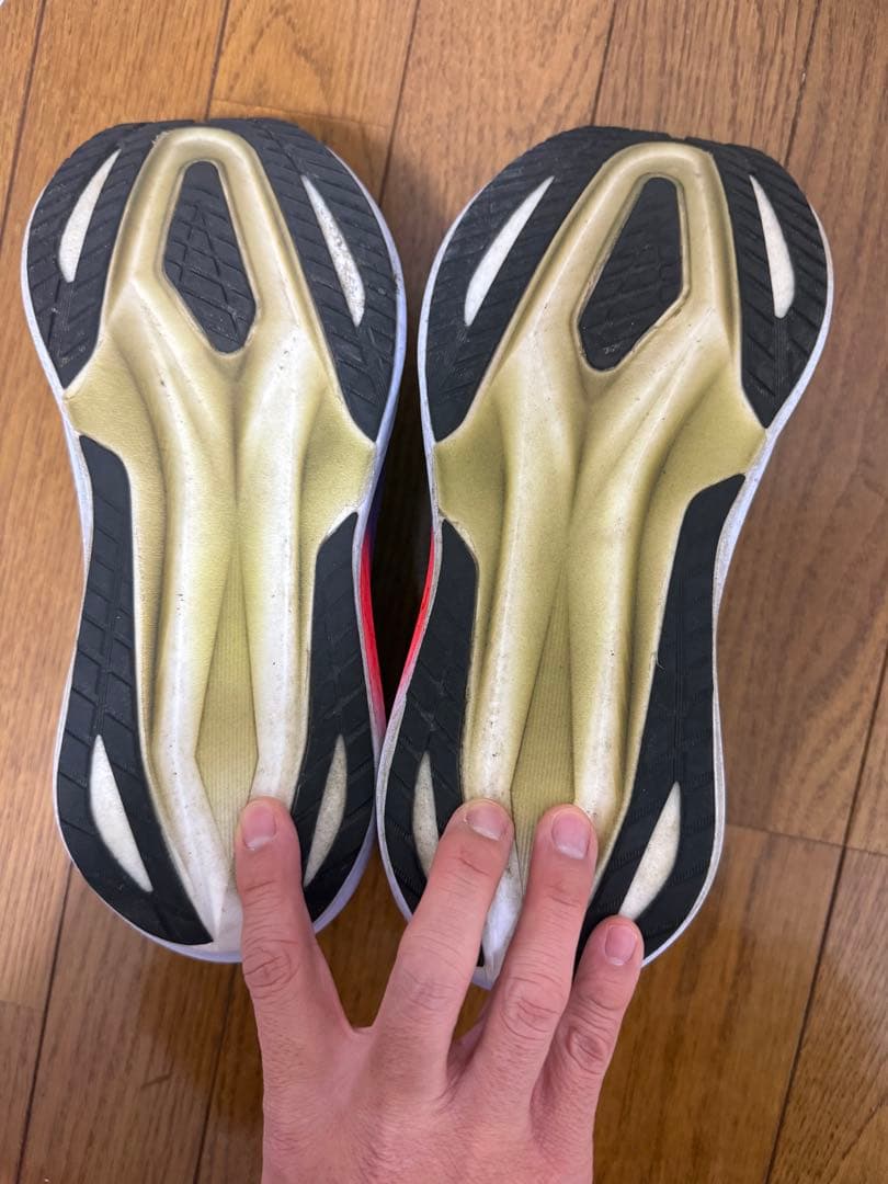 アシックス　メガブラスト　26センチ