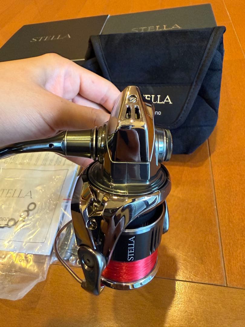 美品 シマノ 22ステラC2000S