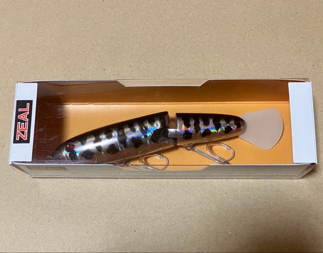 ZEAL ズイール アマゾン サウザー ホロBCD