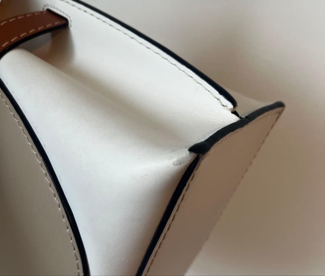 ロエベ　ゲートトップハンドルミニ