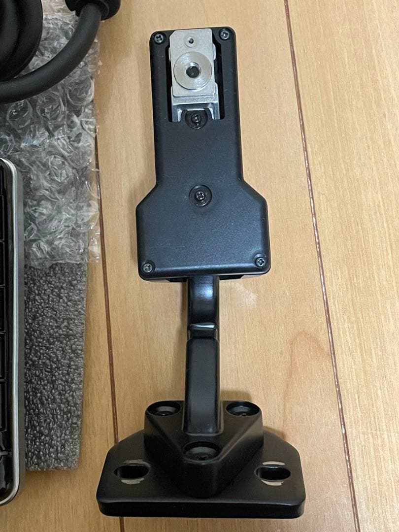 値引き　clarion CJ-7600 カーナビモニター 配線一式　中古美品