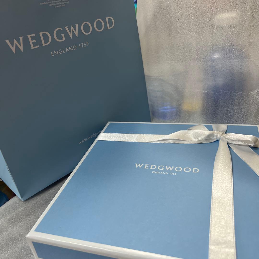 新品未使用　 ウェッジウッド　イヤープレート　2023 イエロー