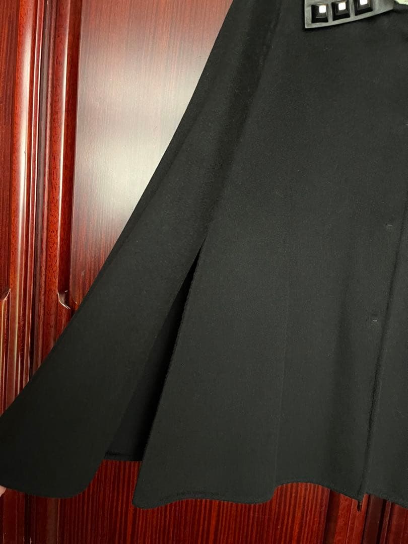 新品未着用タグ付き　FENDIフェンディ2WAYケープコート　ブラック　マント