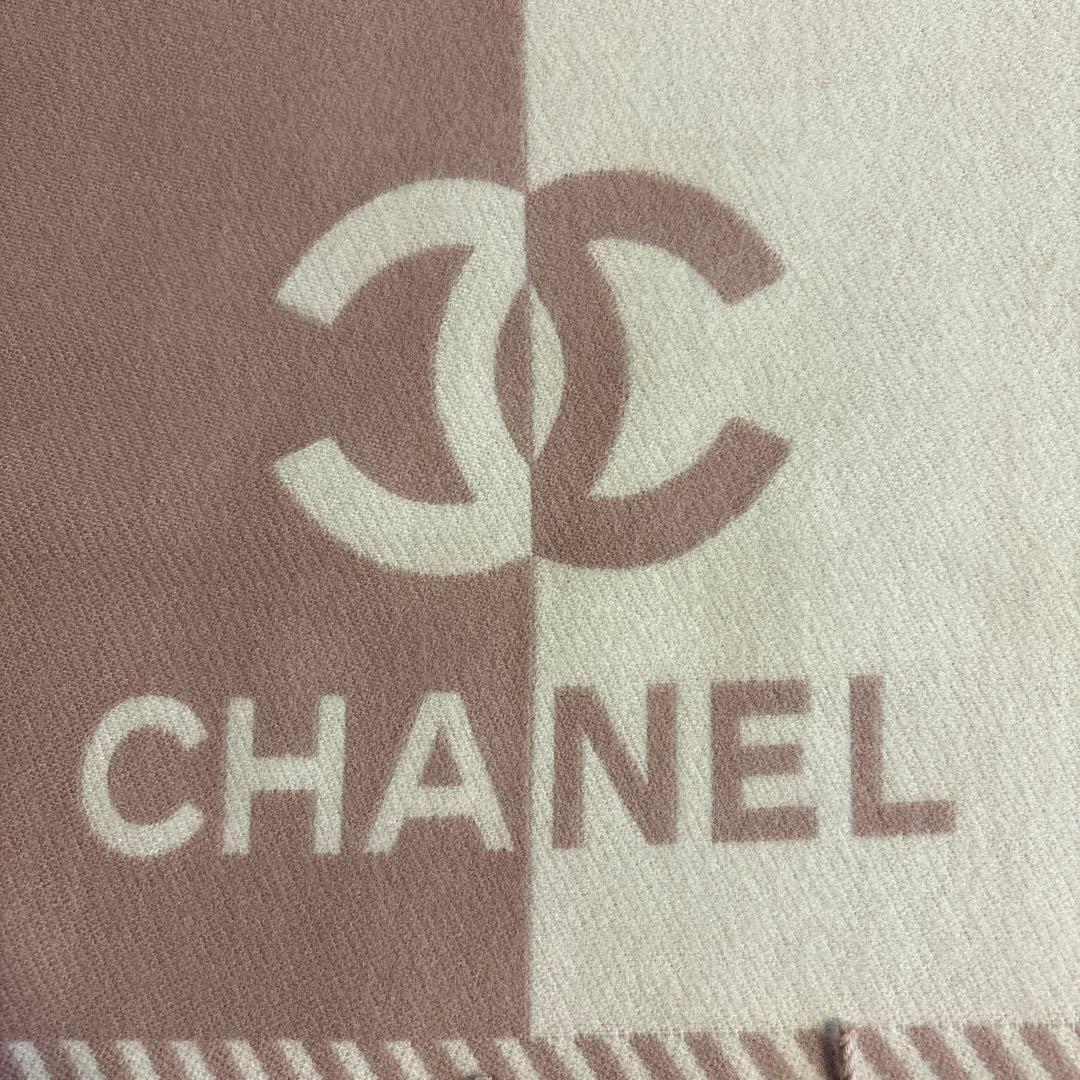 【新品】CHANEL シャネル　ノベルティ　マフラー　ベビーピンク&オフホワイト