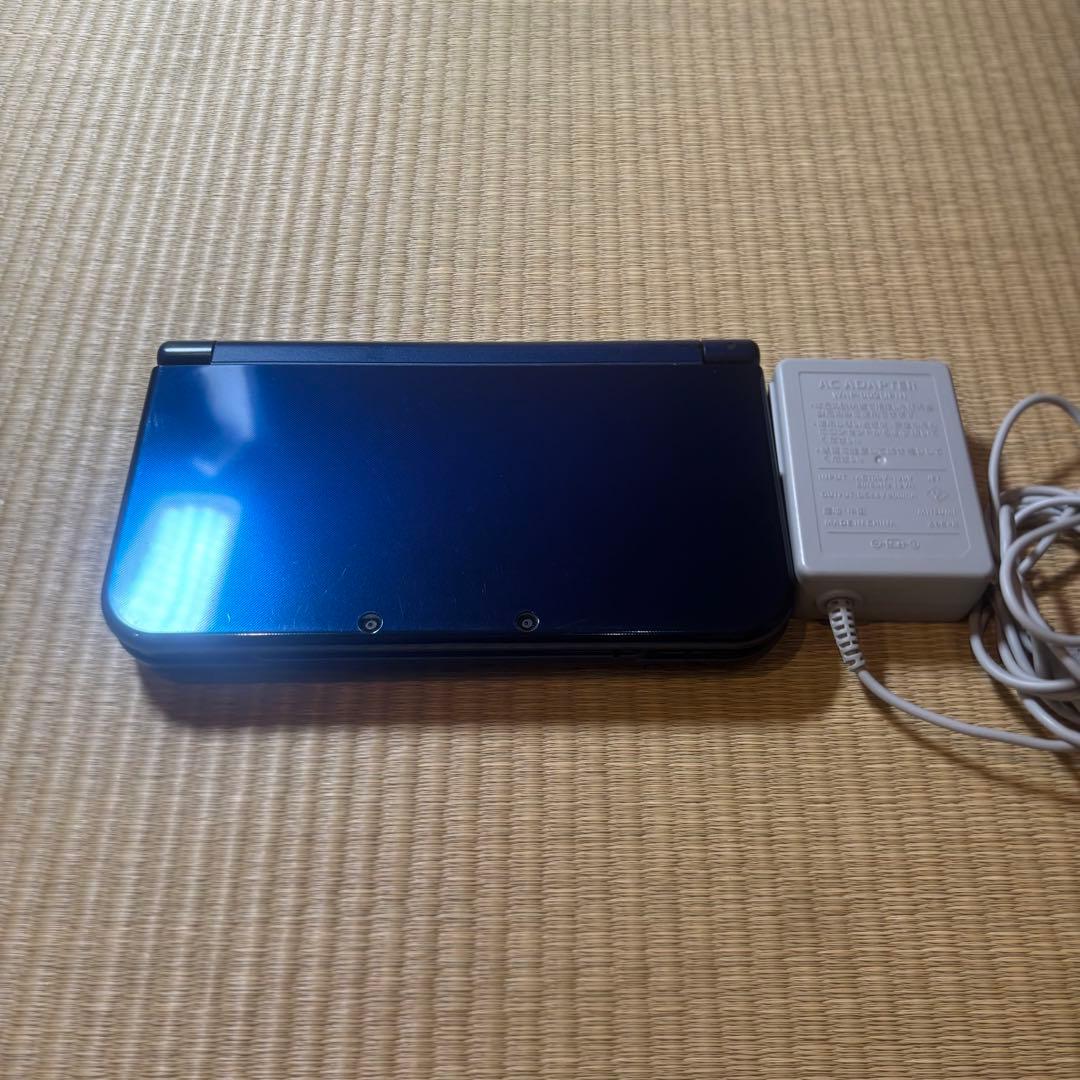 美品 New Nintendo 3DS LL メタリックブルー 動作良好 充電器