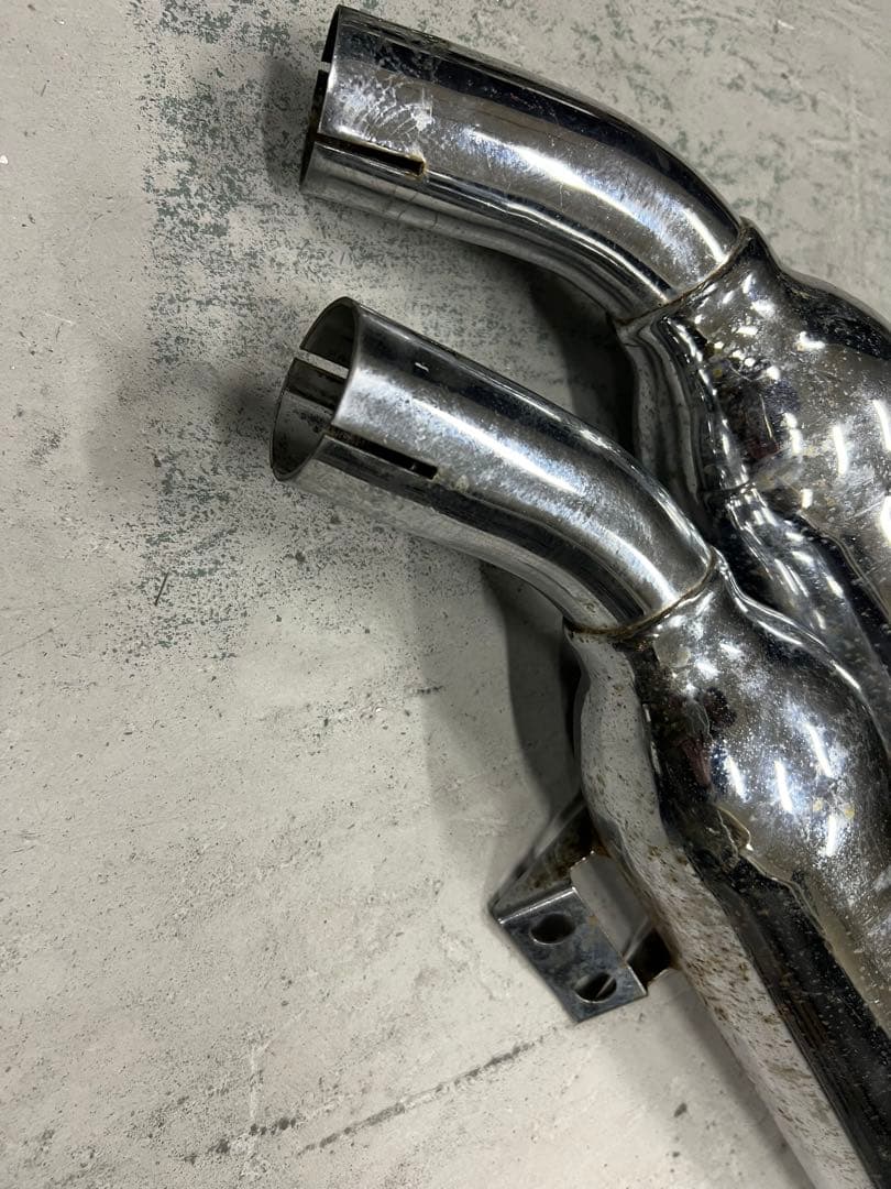 のり　　トライアンフ 純正オプション　スポーツマフラー