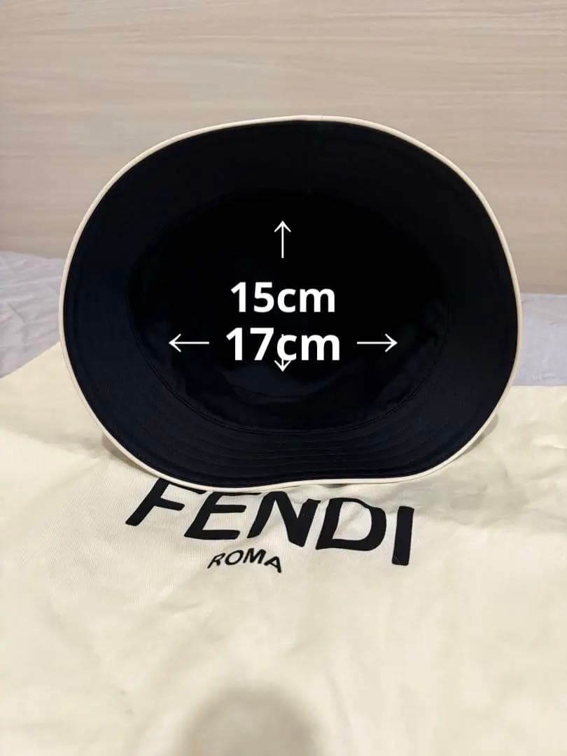 FENDI バケットハット FFロゴ