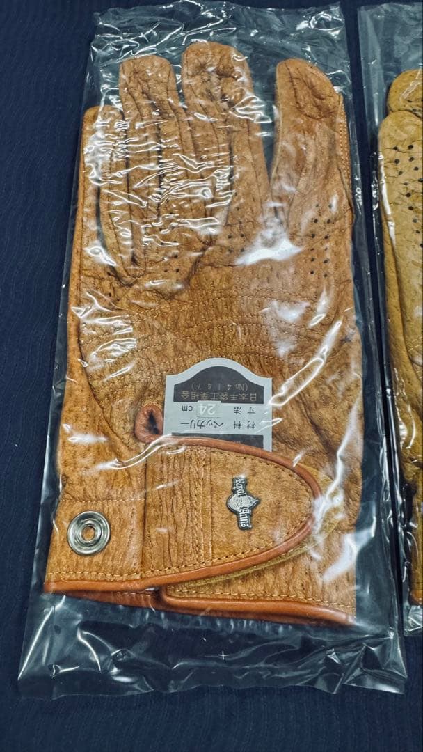 革手袋の最高峰　ペッカリー皮革のゴルフグローブ　24cm 2枚　レア品
