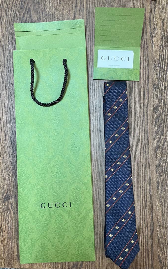 GUCCI ネクタイ ネイビー ストライプ