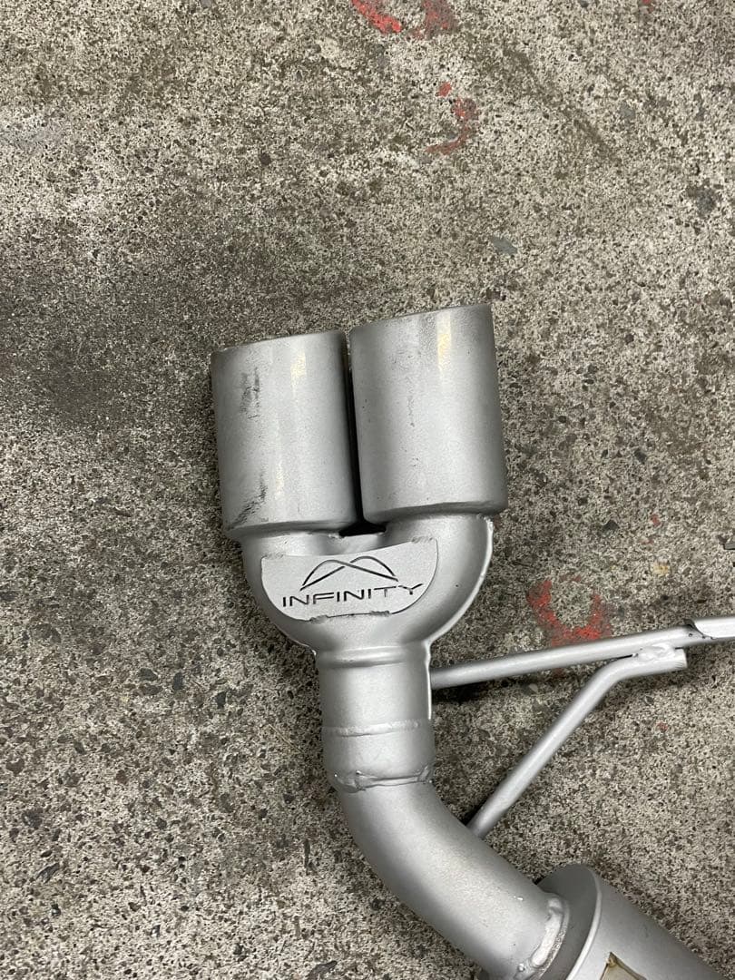 ロッソモデロセンターマフラー