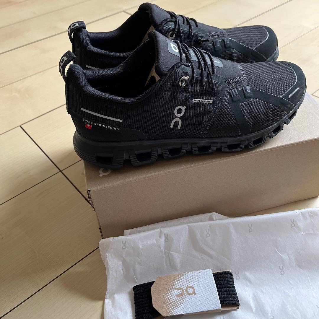 On Cloud Waterproof ブラック スニーカー　２５.５センチ