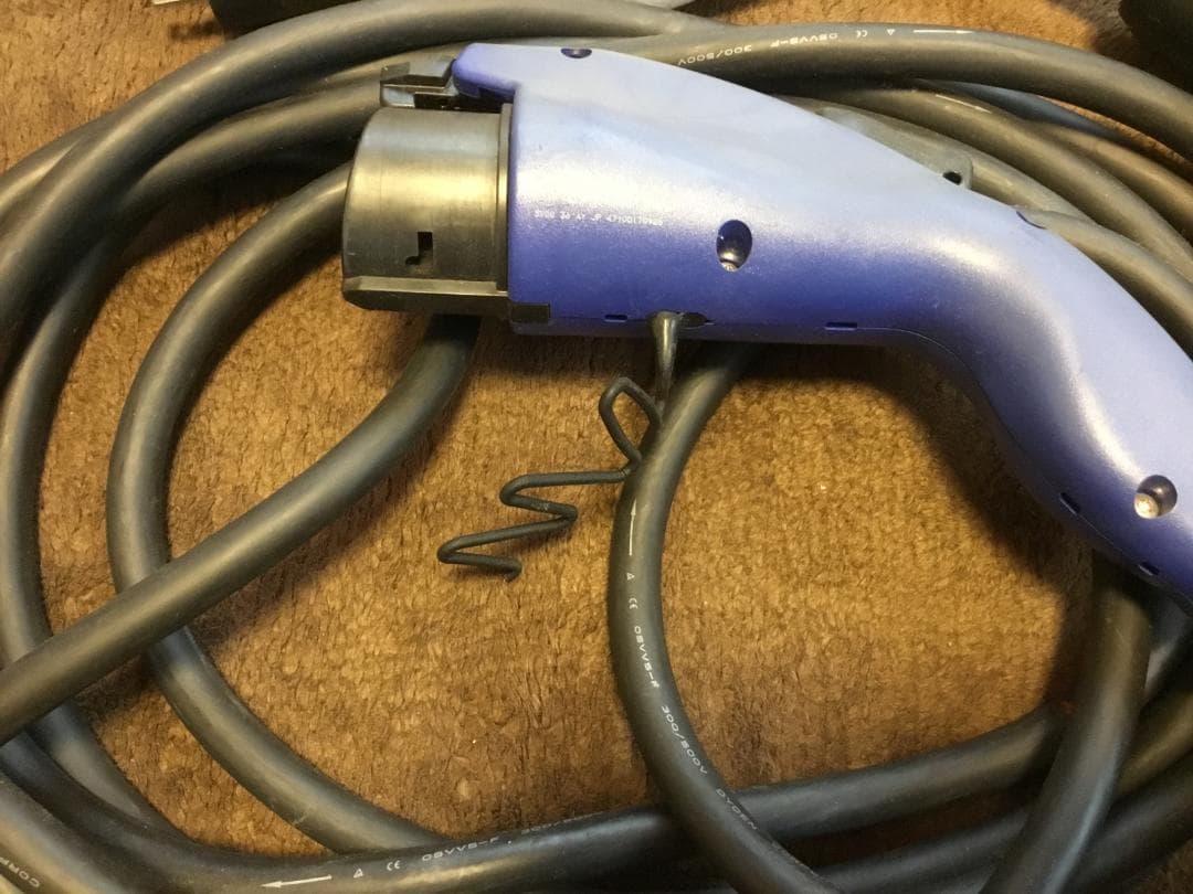 トヨタ純正 ZVW52 プリウスPHV 充電ケーブルG9060-47110