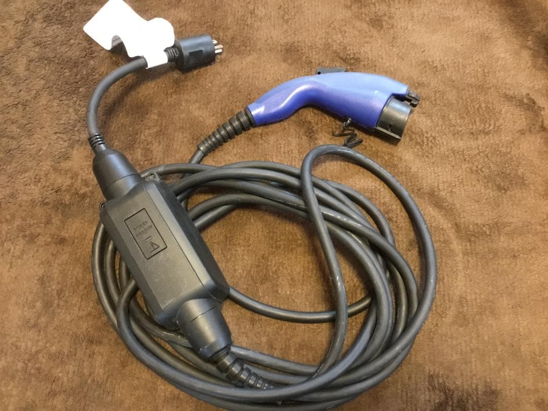 トヨタ純正 ZVW52 プリウスPHV 充電ケーブルG9060-47110