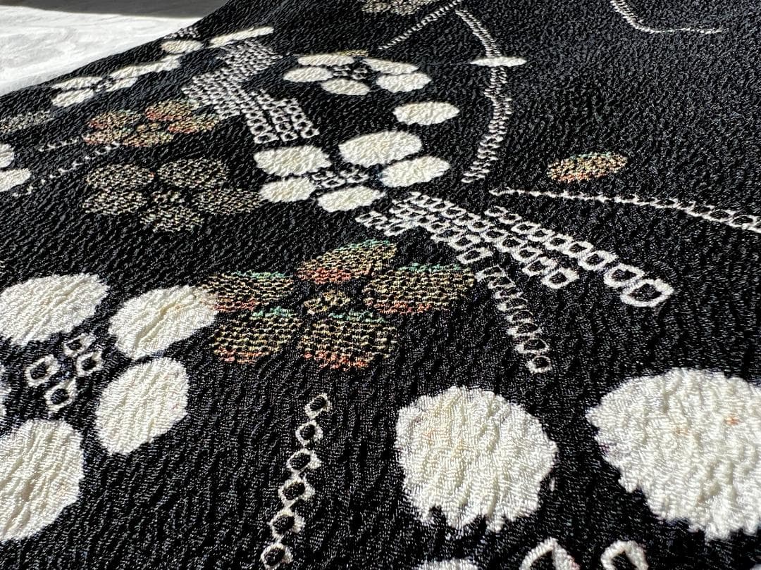 訪問着 絞り 梅枝柄 黒