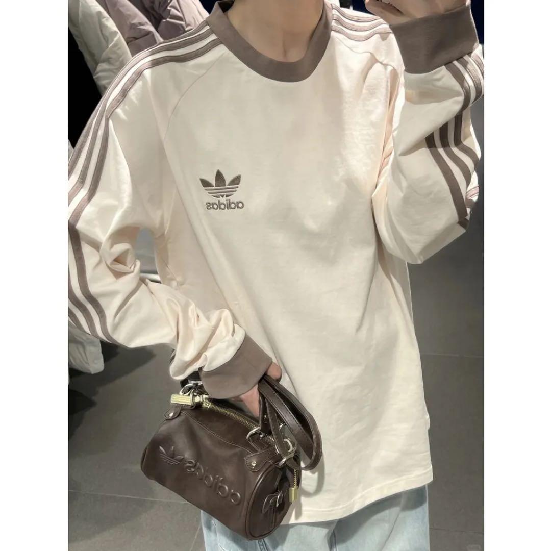 adidas originals スリーストライプス　ロングTシャツ
