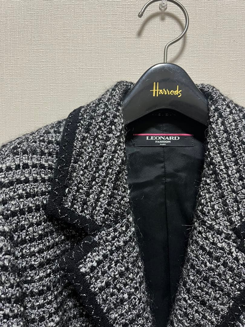 新品同様レオナールツィードジャケット◯L