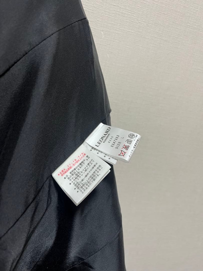 新品同様レオナールツィードジャケット◯L