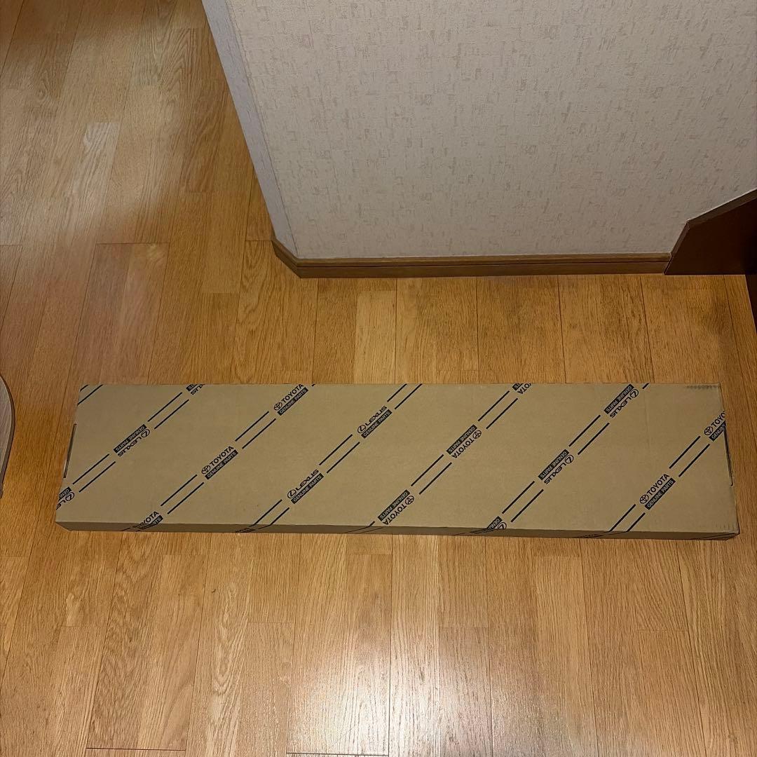 トヨタ純正サイドバイザー　ヴォクシー／ノア　90系　08162-28050 新品