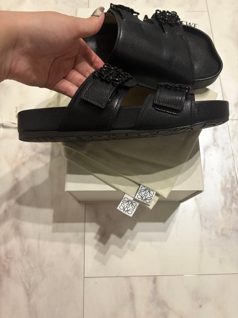 正規品　ロエベ　アナグラム　ユニセックス　サンダル　41 黒　ブラック　本革