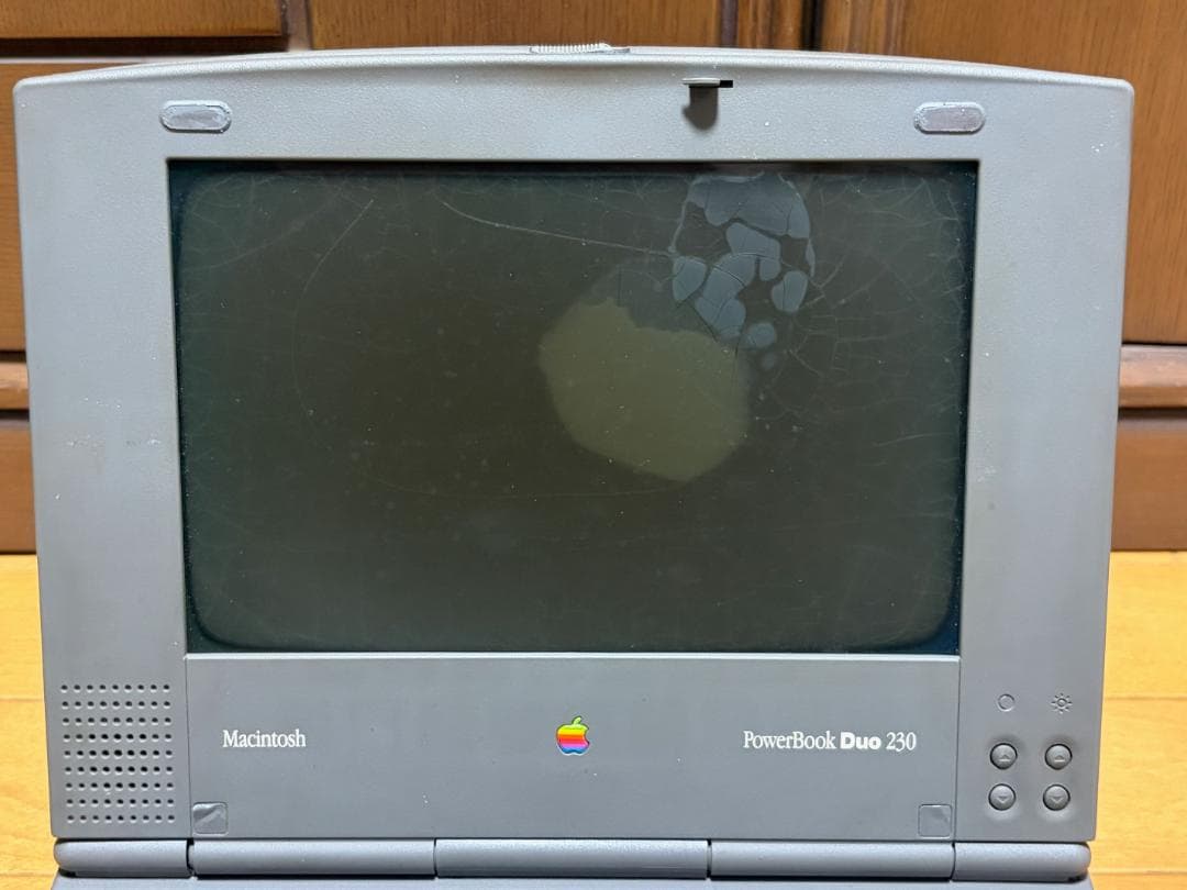 Macデスクトップ Macintosh Duo Dock & Powerbook Duo230