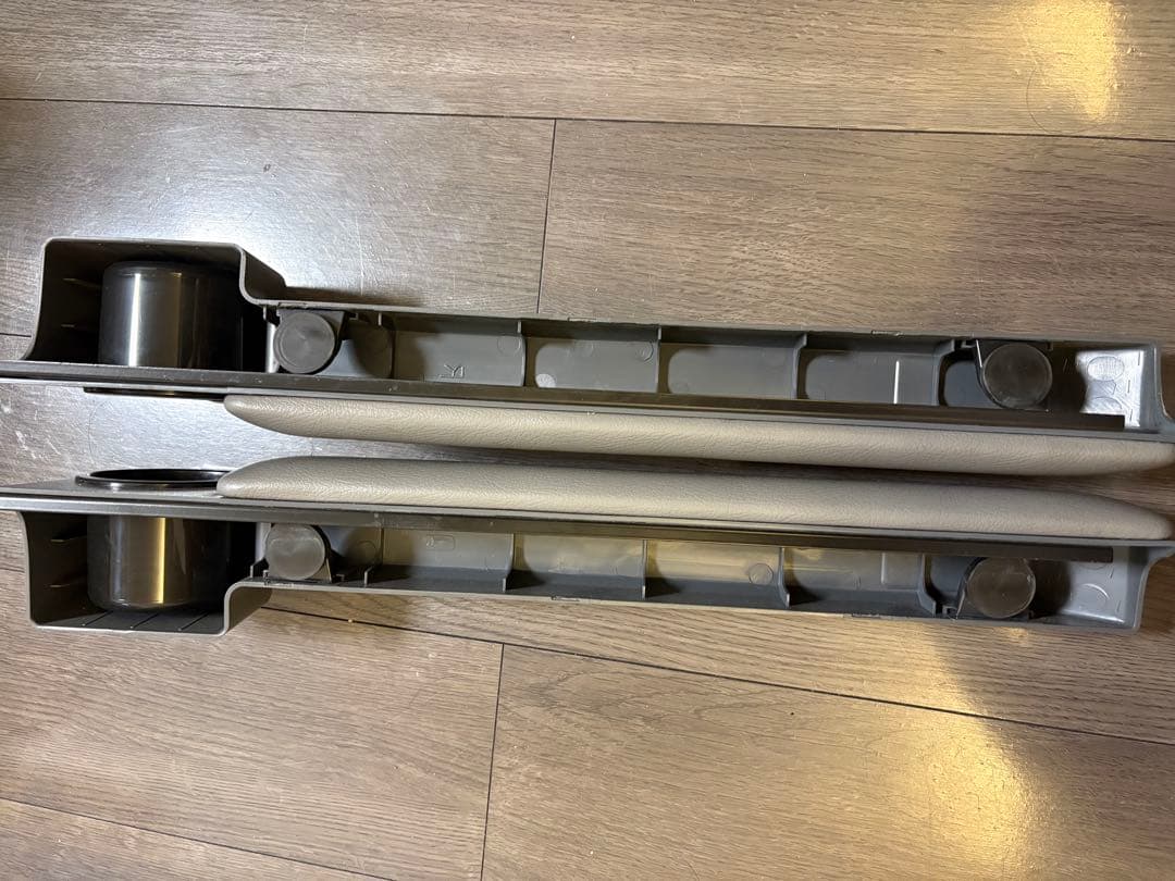 ワンストーン　アームレスト　ランクル70 グレー　onestone フロント用