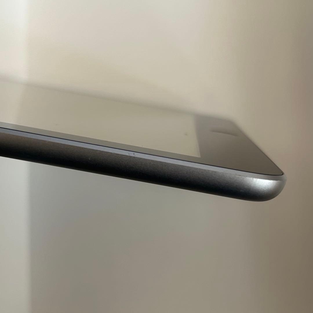 Apple iPad 第6世代 スペースグレー 32GB