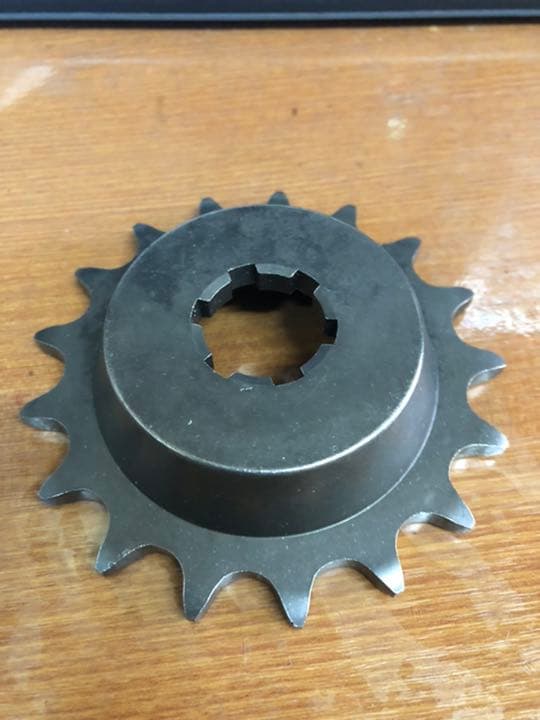 RZ250r 350r 特注フロントスプロケ　15mm 17T