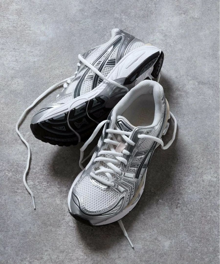 靴 ASICS / GEL-KAYANO 14(110 silver)