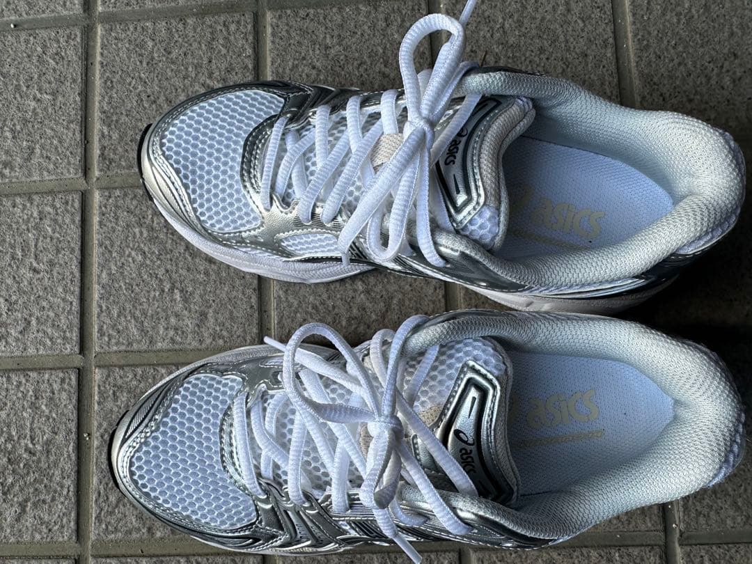 靴 ASICS / GEL-KAYANO 14(110 silver)