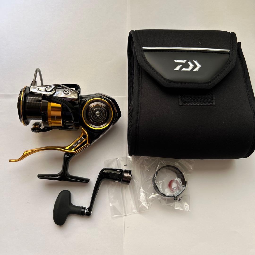 リール DAIWA 22TOURNAMENT ISO 2500XH-LBD