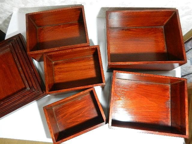 伊勢春慶五段入り子「切溜（きりだめ）」（時代物生活漆器　「いせ山田」の銘印）