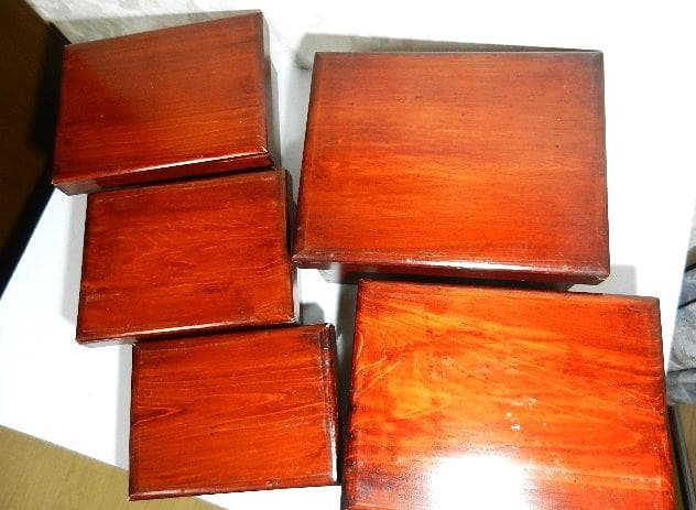 伊勢春慶五段入り子「切溜（きりだめ）」（時代物生活漆器　「いせ山田」の銘印）