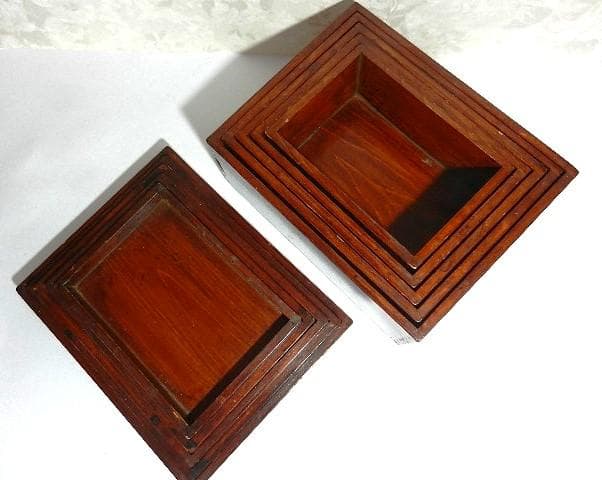 伊勢春慶五段入り子「切溜（きりだめ）」（時代物生活漆器　「いせ山田」の銘印）