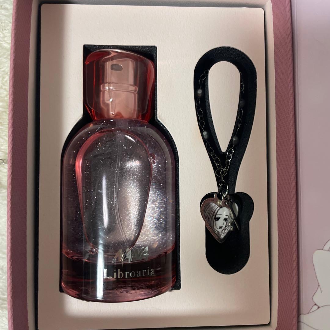 Libroaria リブロアリア NANA ハチ 香水 No.8