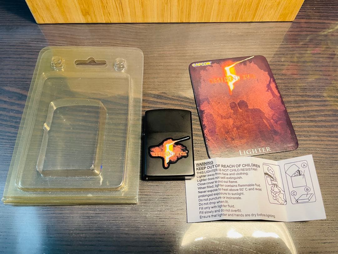 レア新品　NECAバイオハザード5 ボックスアートライター日本未発売