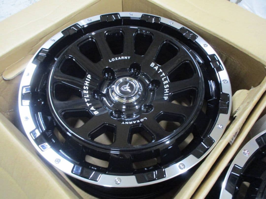 Fjクルーザー/プラド/ハイラックス/トライトン/カスタム　ハイエース　タイタン