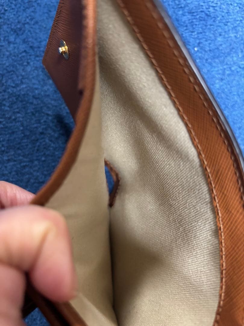 MARNI二つ折り財布 ピンク/ブラウン かわいい　希少色！！ひと月のみの使用！