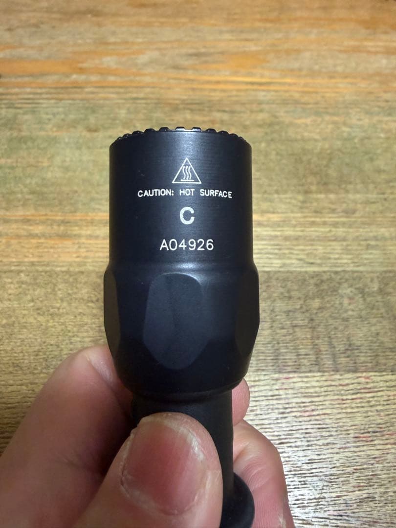 シュアファイア　G2ZXコンバットライト　LED 600ルーメン