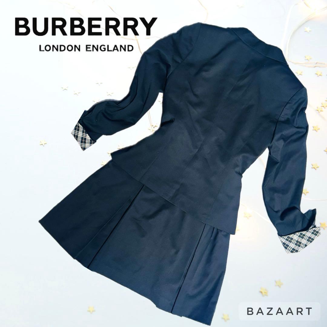 バーバリー ノバチェック スーツ ジャケット スカートセットアップ 黒 ブラック