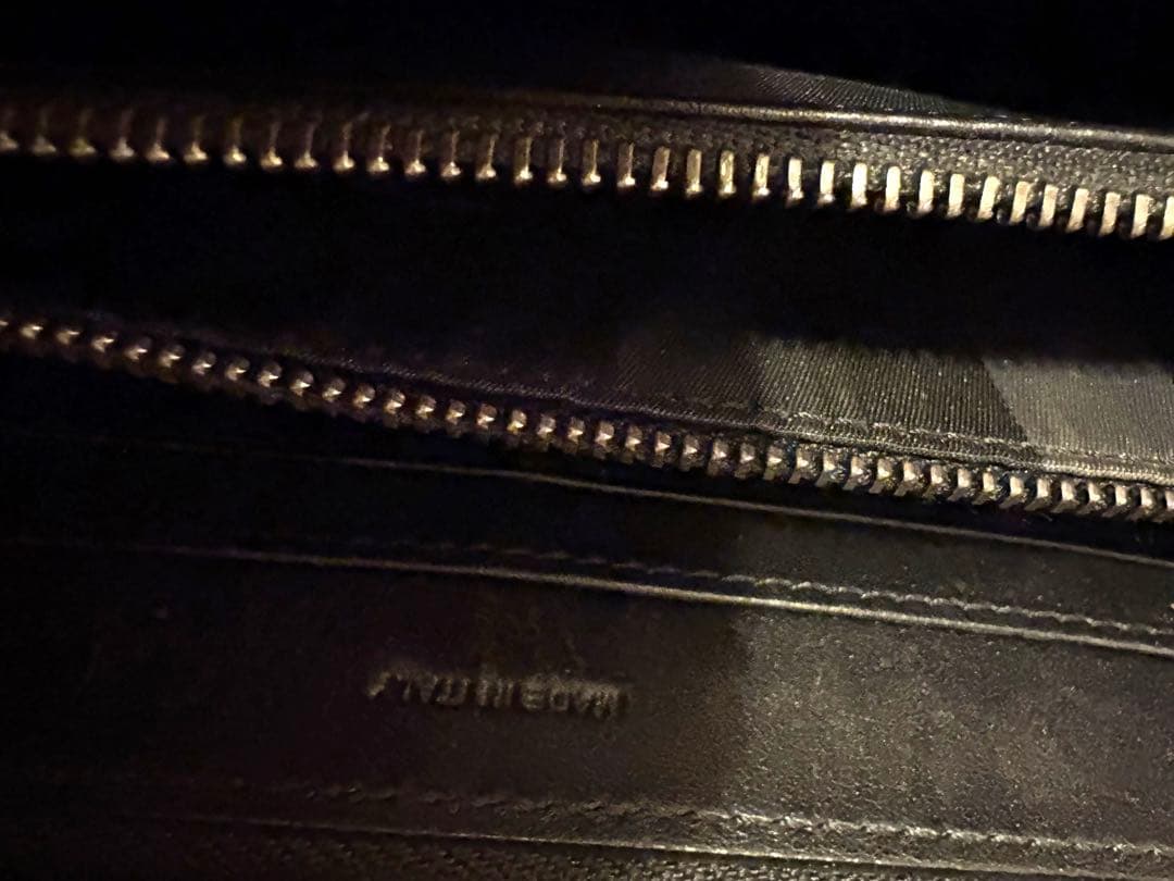 BURBERRY 黒 二つ折り財布