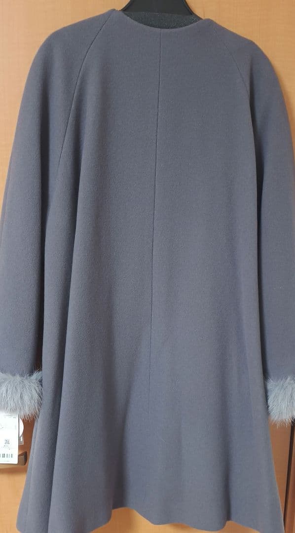 【新品】プロポーションボディドレッシング　イレヘムミドル丈コート