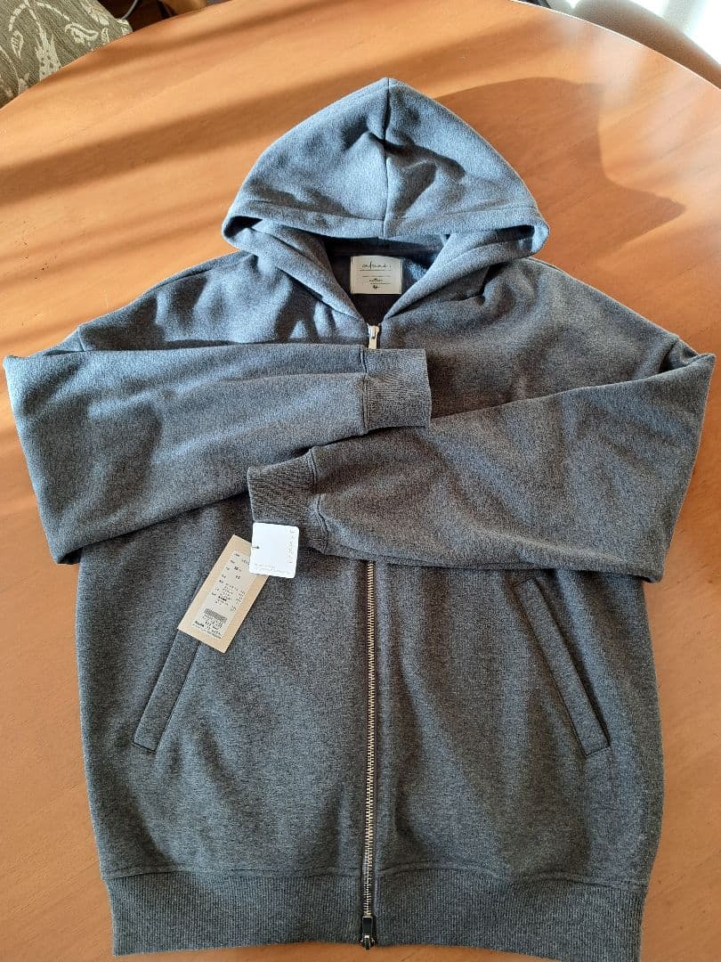 おまとめ「カフネ FAMMETジップパーカー/ビアズリー フレアプルオーバー」