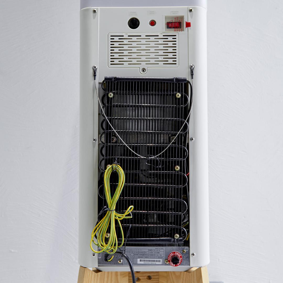 「ぴーこ」amadanaxCLYTIAウォーターサーバー本体のみ