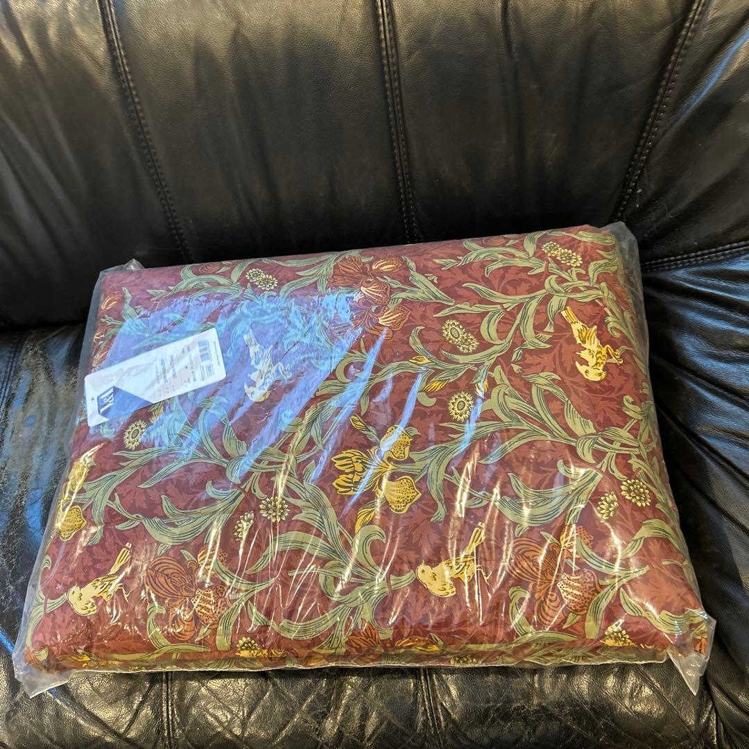 キルティングベッドカバー　　ウィリアムモリス