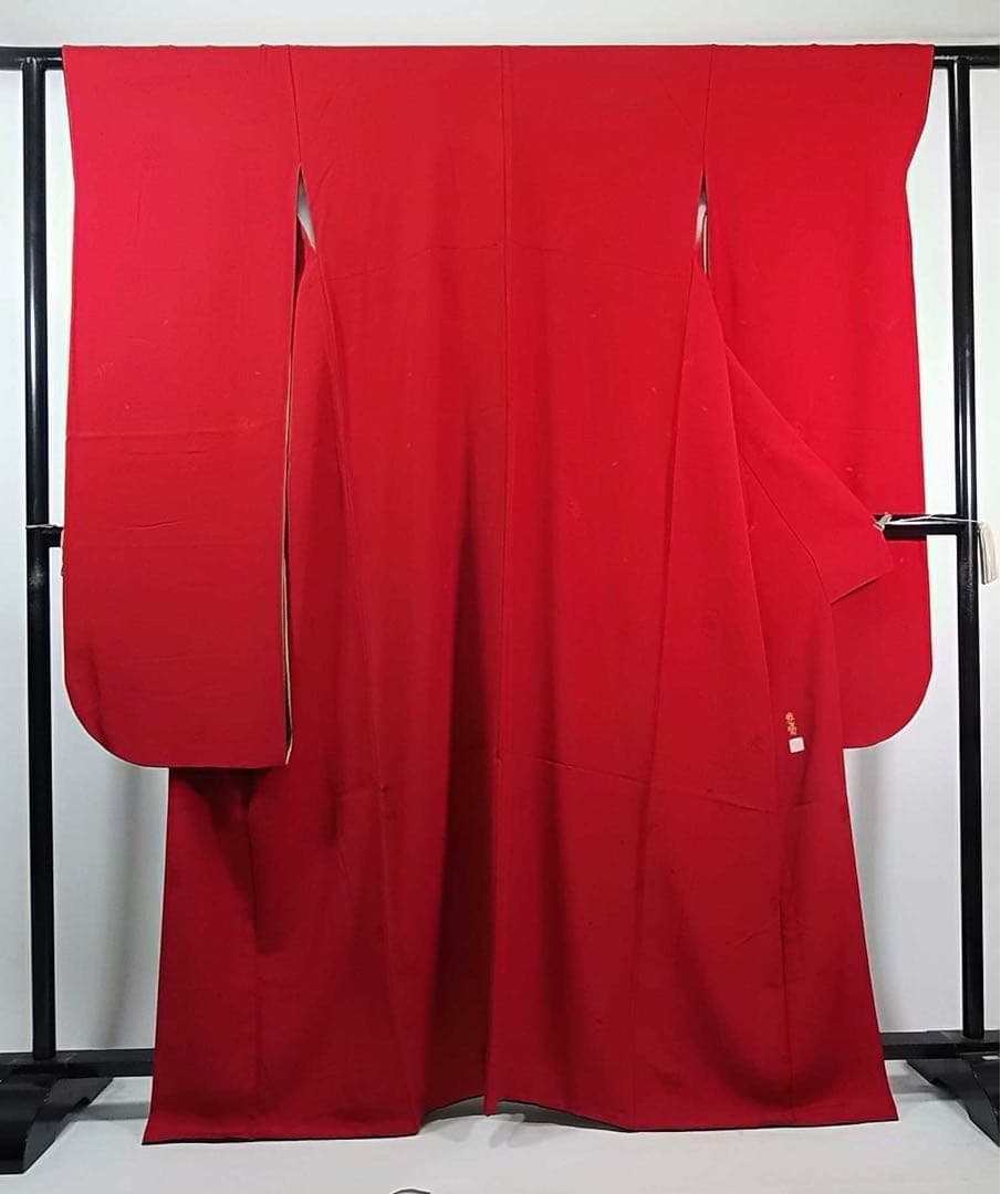 【山本寛斎デザイン】紅赤色＊色無地振袖＊上品地紋×華やぎモダン／個性派の一枚