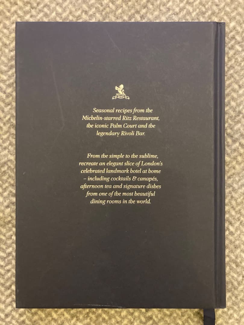 極美品 希少 Ritz London Cookbook