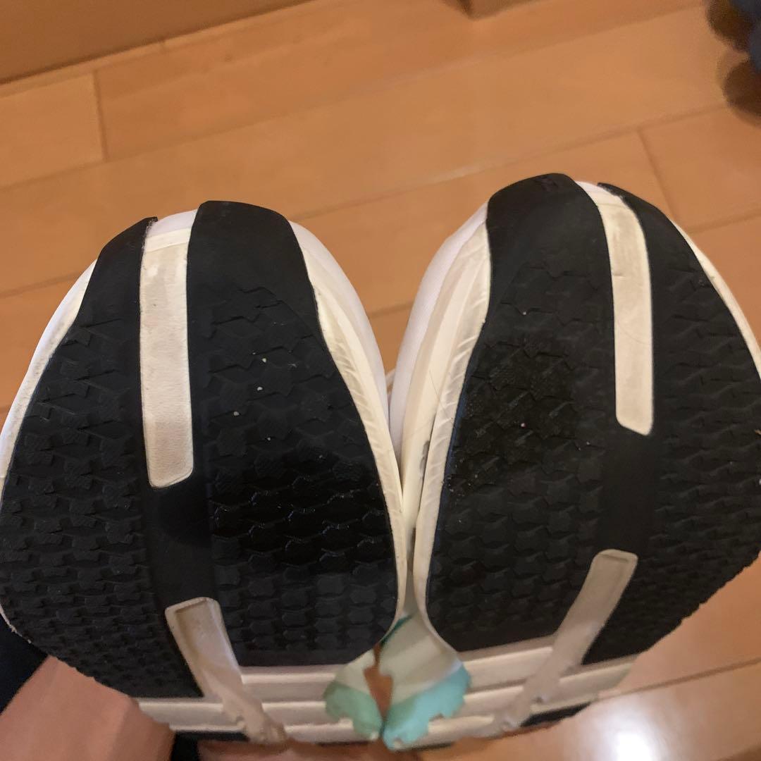 On Cloudboomecho3 ホワイト/グリーン