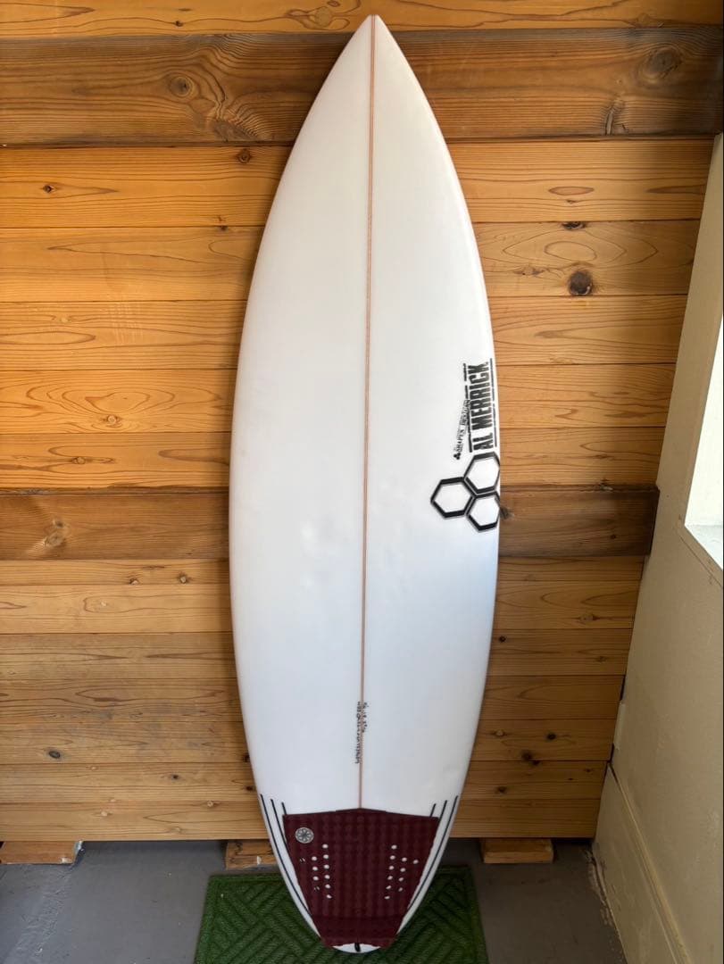 アルメリック ネックベアード3 5.6 サーフボード　ショートボード　fcs2