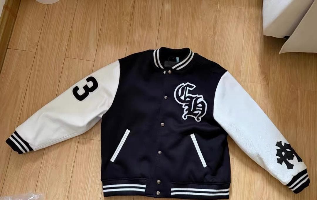 CHROME HERATS スタジャン ブラック/ホワイト